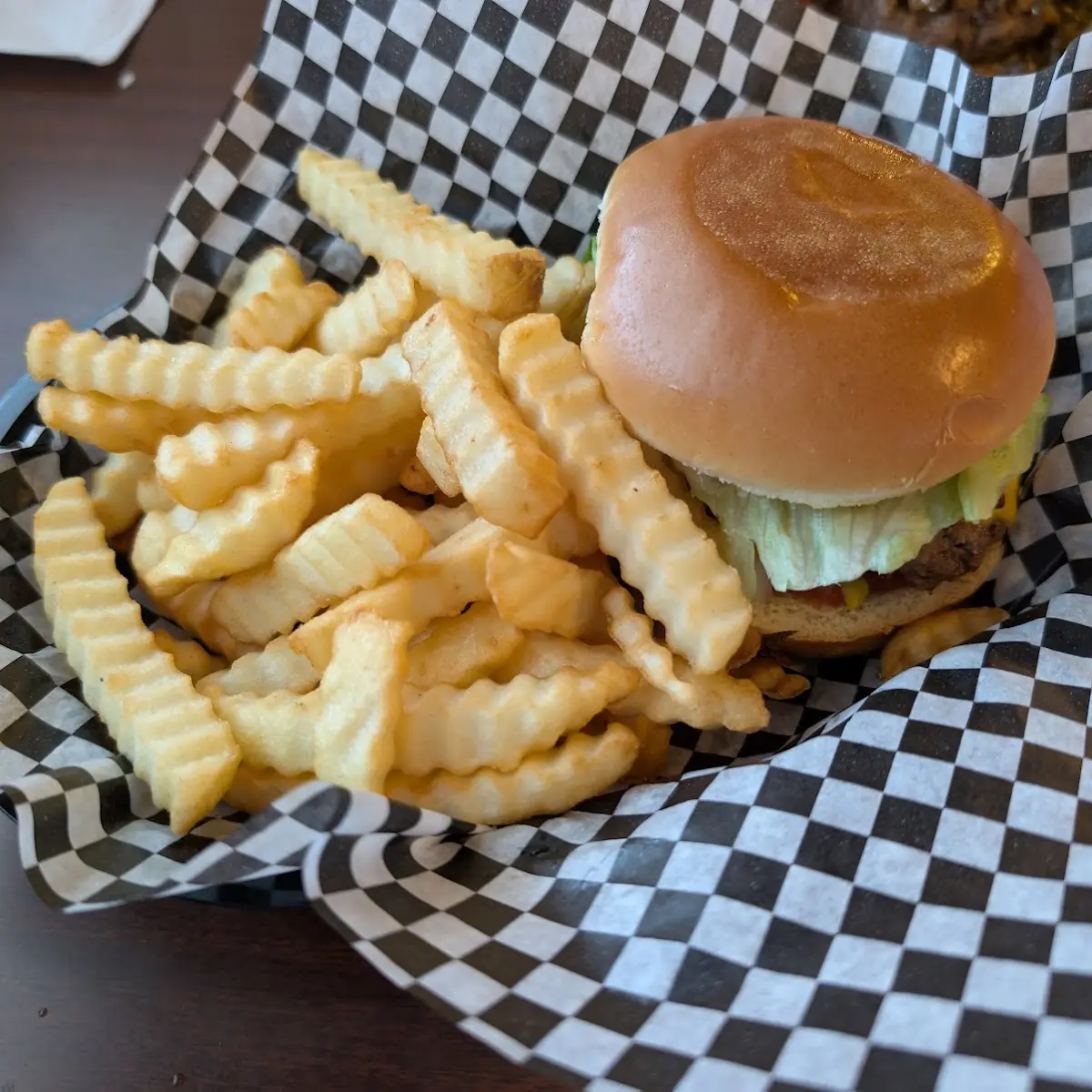 Bacon Cheeseburger with Fries