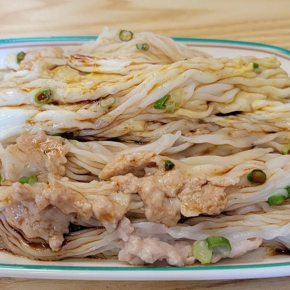 Beef Brisket & Beef Tendon Rice Noodle Roll