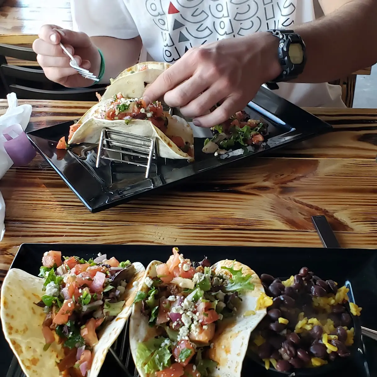 Mojo Street Tacos