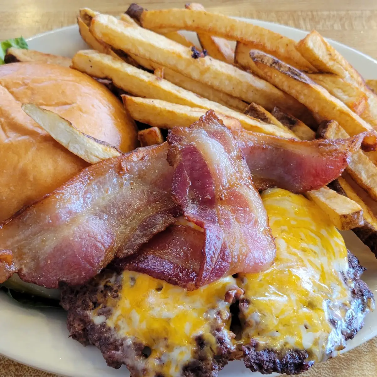 Bacon Cheeseburger
