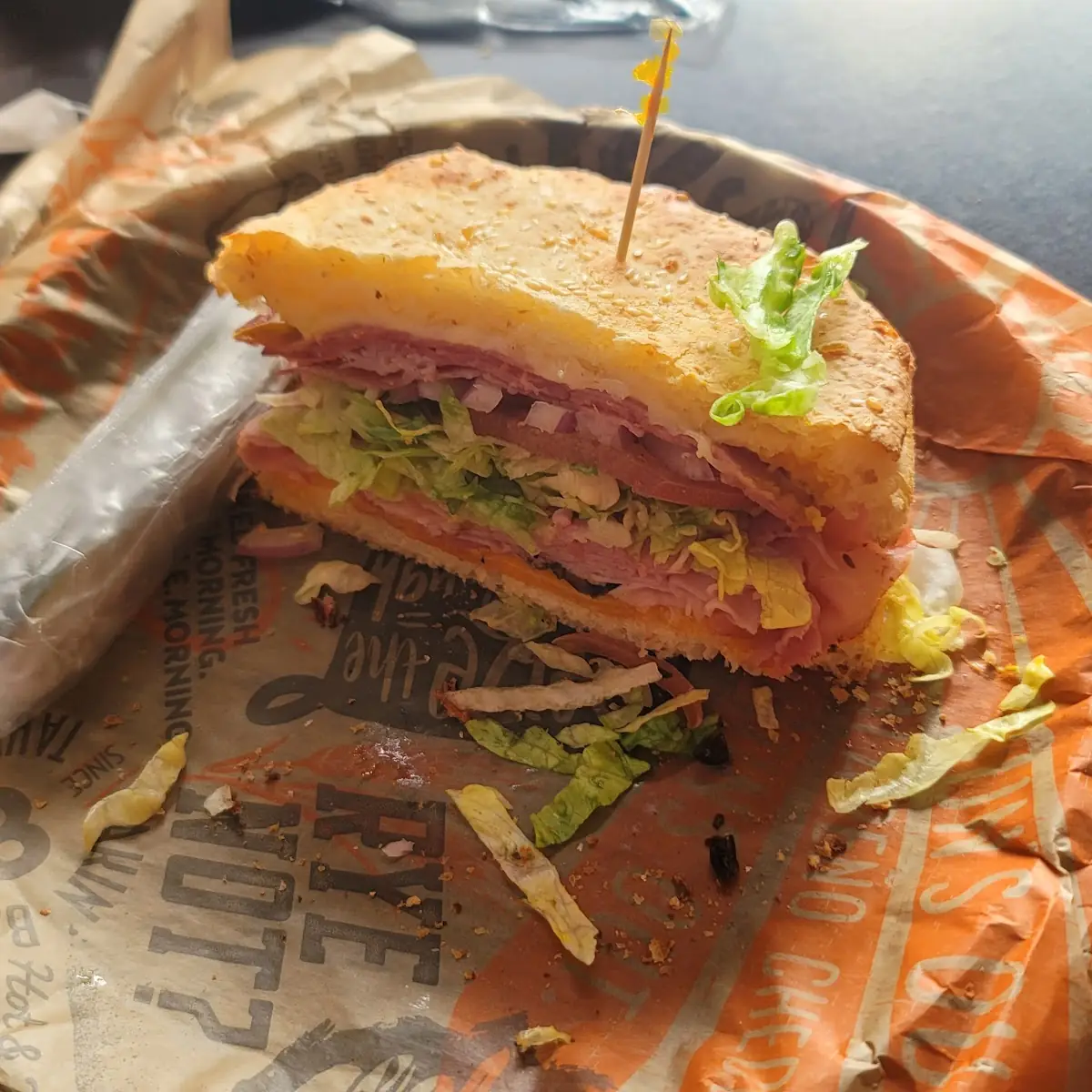 Hom Sandwich