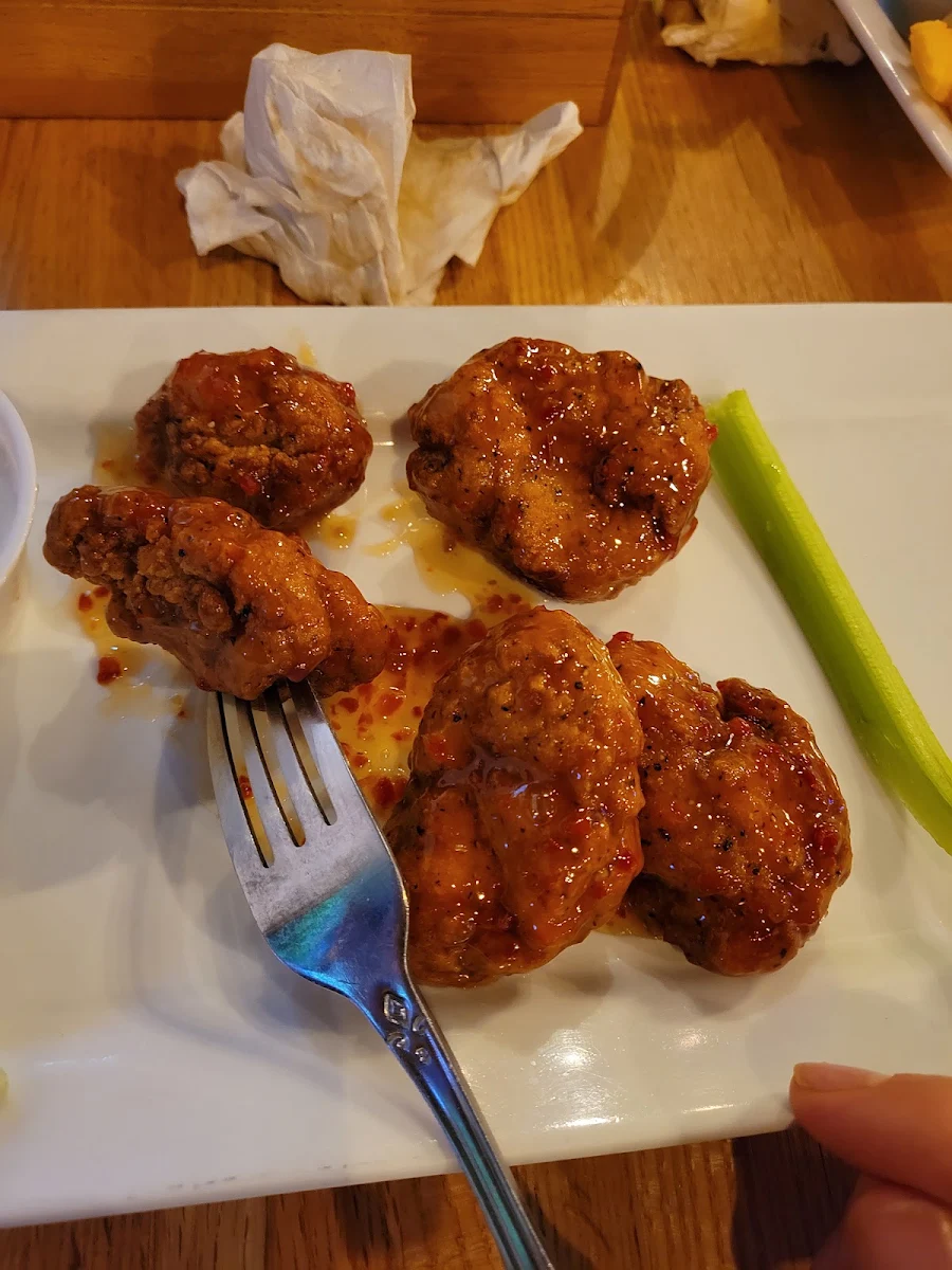 Traditional or Boneless Wings