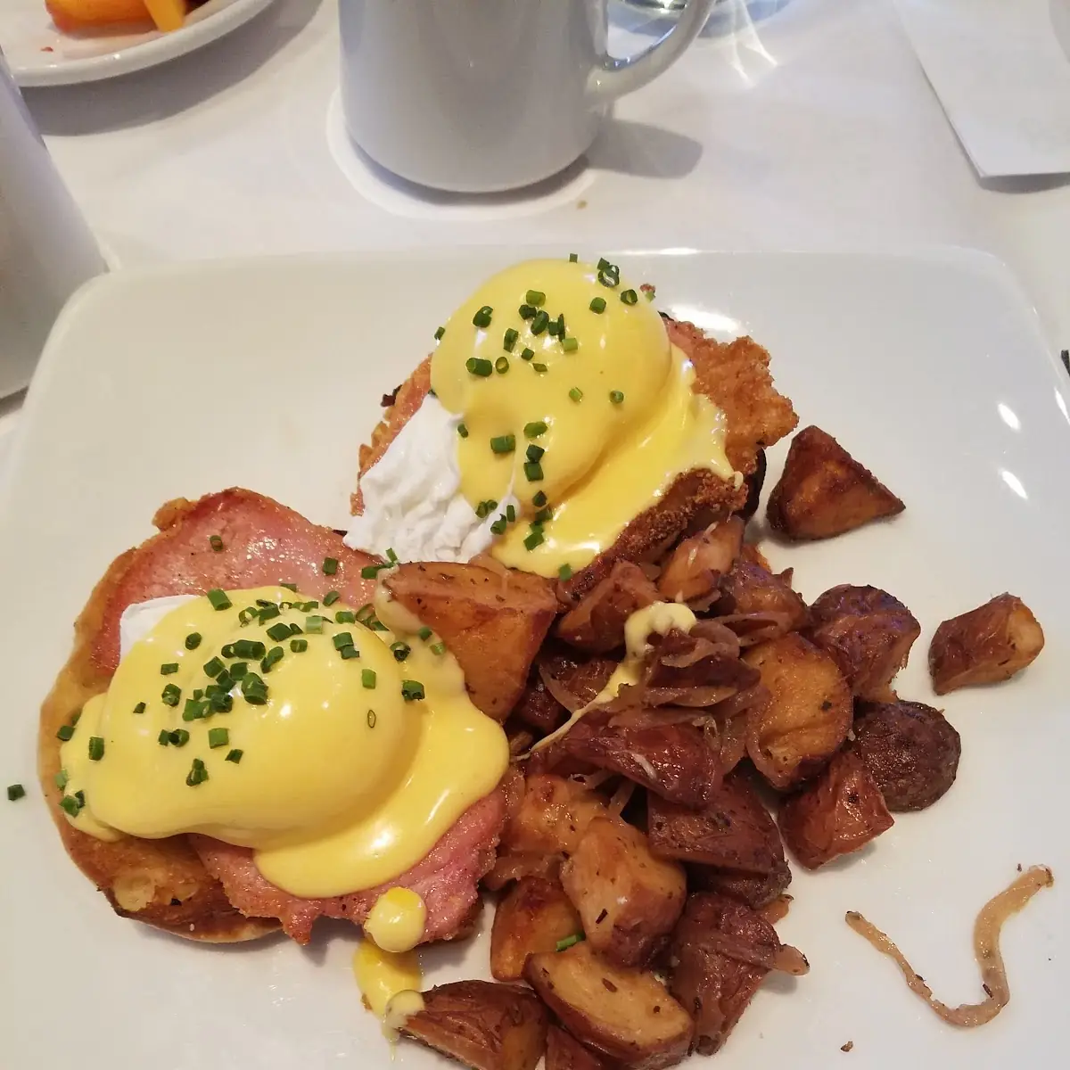 Eggs Benedict