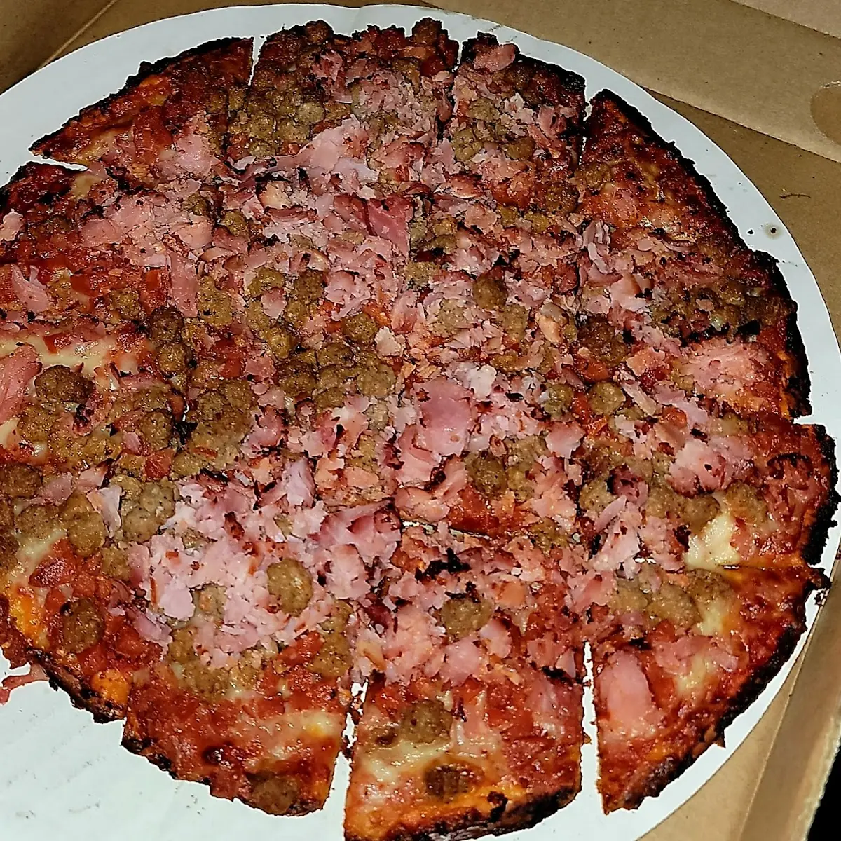 Ham Pepperoni Hamburger Cauliflower Crust Pizza