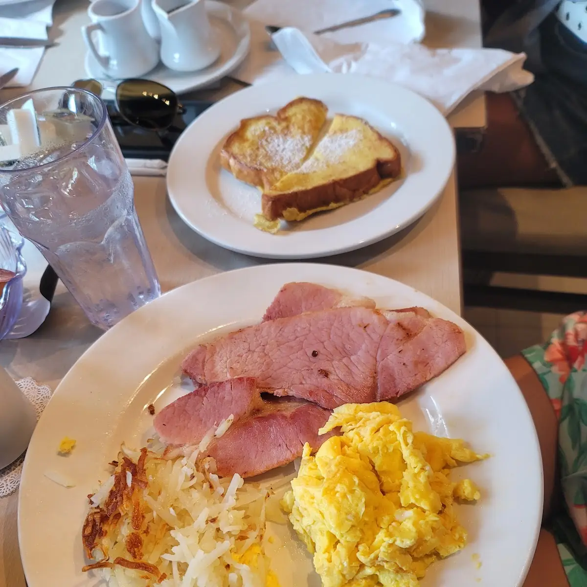 2 Eggs Ham Off the Bone Hash Brown