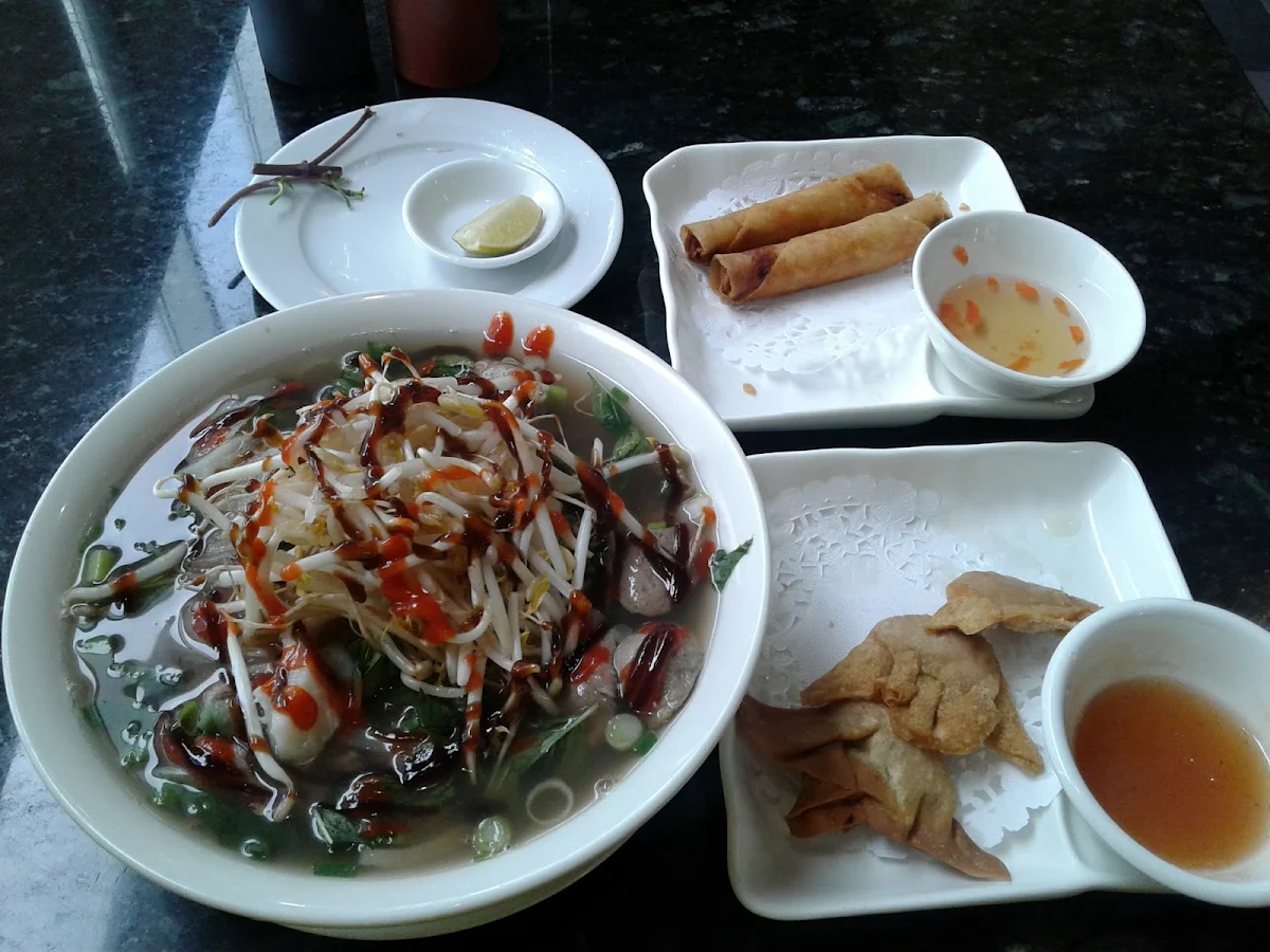 Highlights, Nha Trang Restaurant