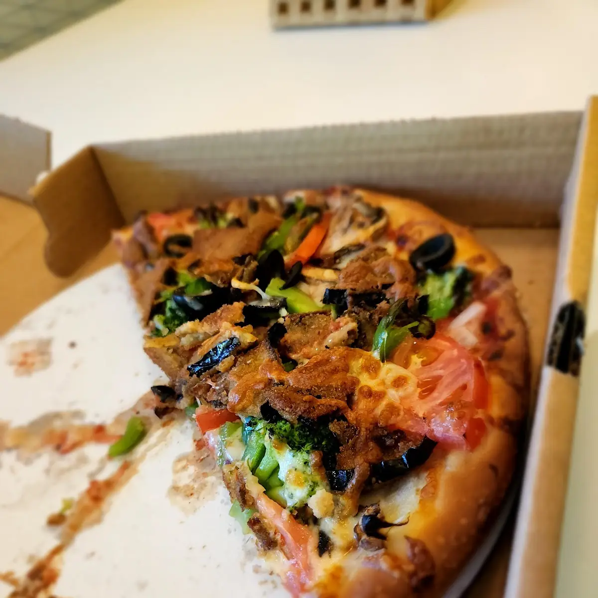Small Super Veggie Specialty Pizza