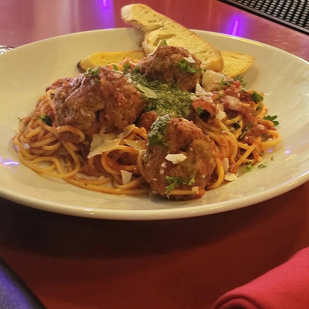 Spaghetti & Meatballs