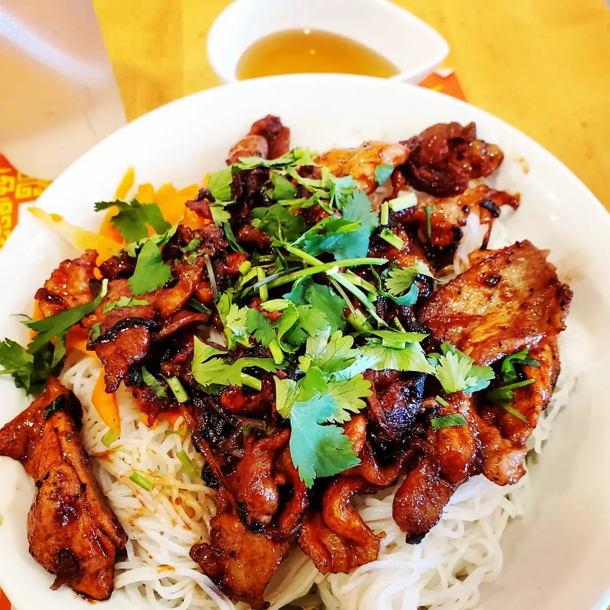 Xao Xa ot7lemon Grass Chicken