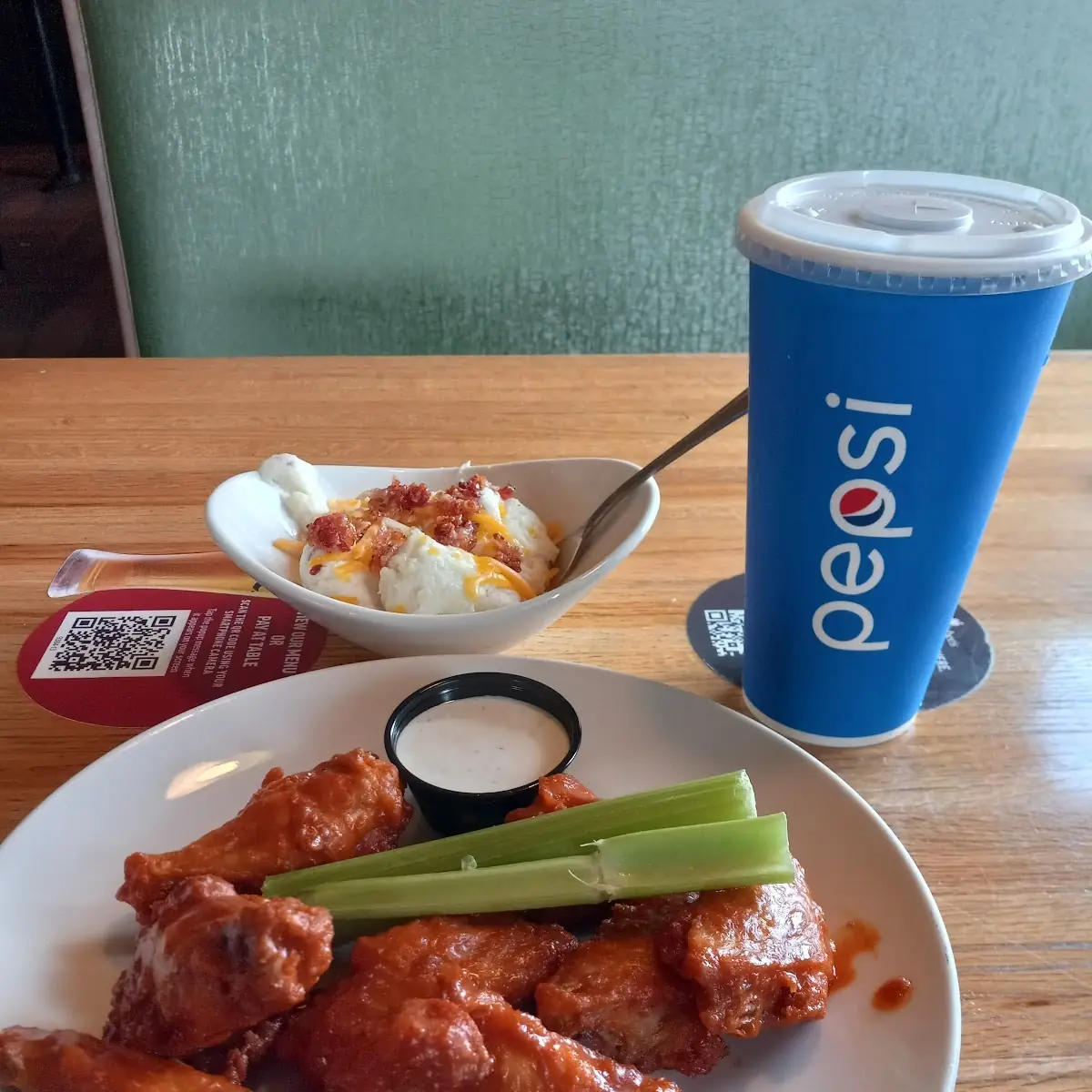 Double Crunch Buffalo Wings with Garlic Mashed Potatoes