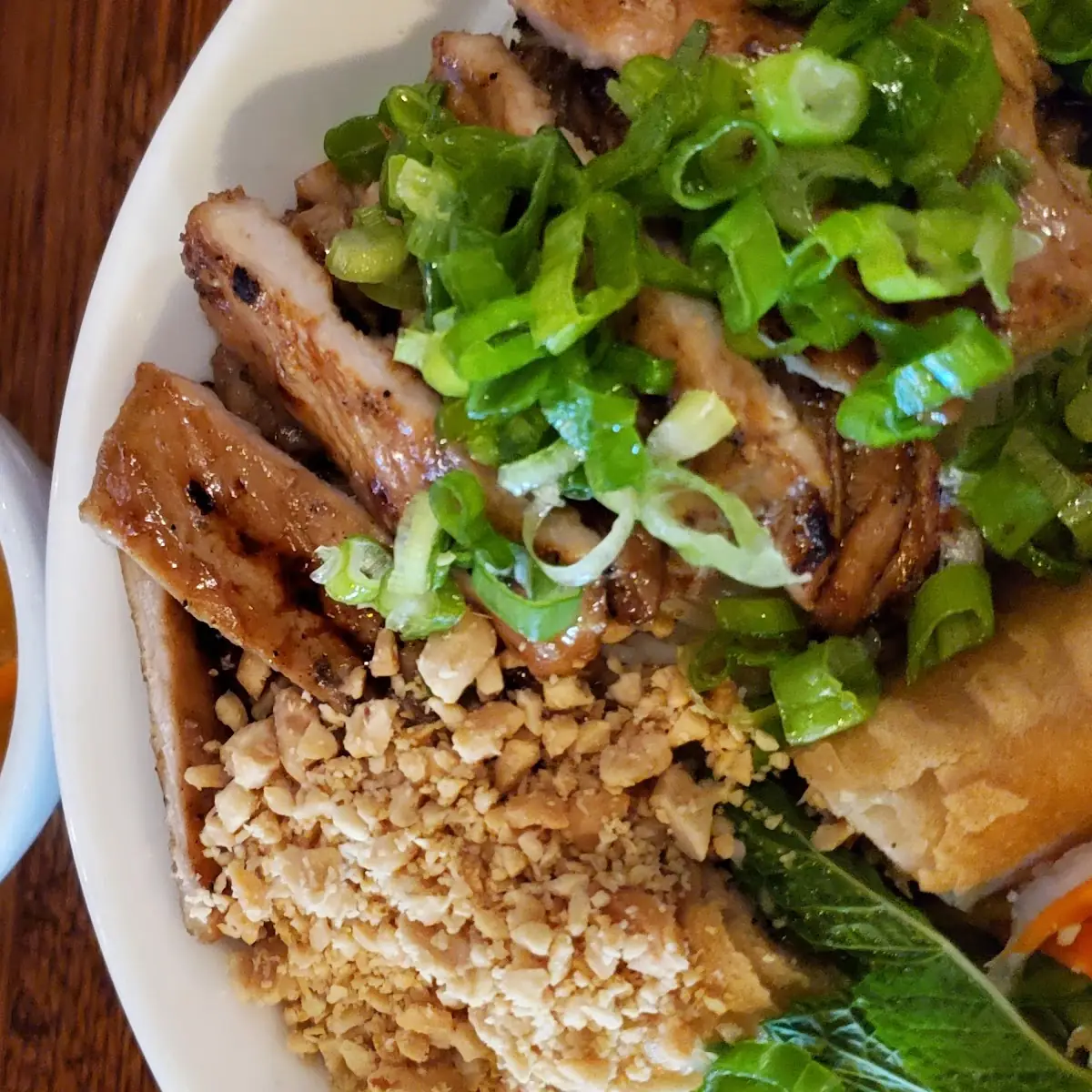 Vermicelli with Grilled Beef Shrimp Egg Roll