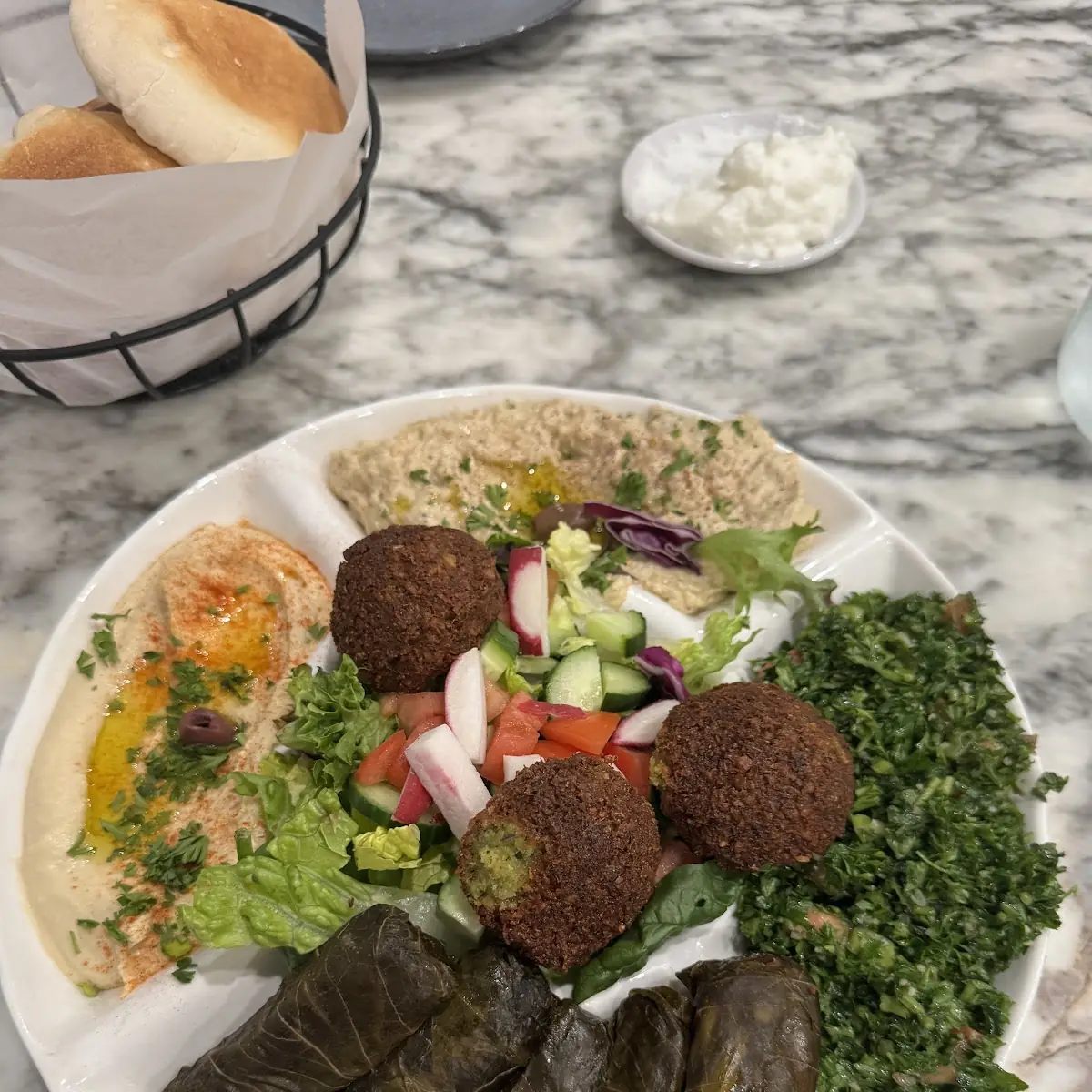 Large Tray Falafel Salad
