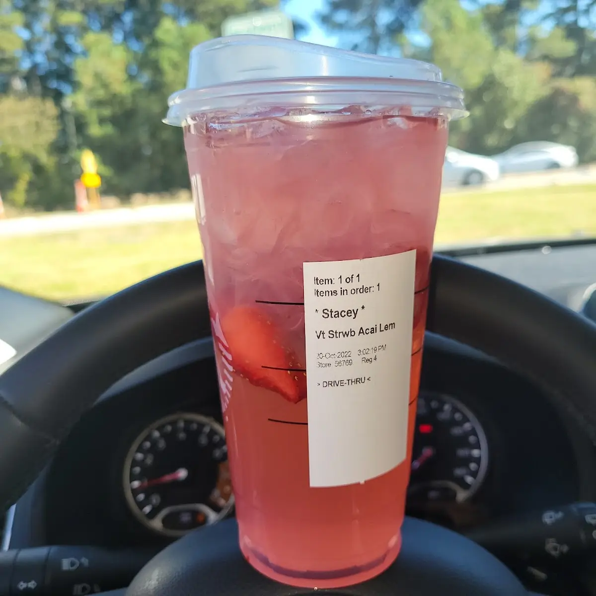 Strawberry Acaí Lemonade