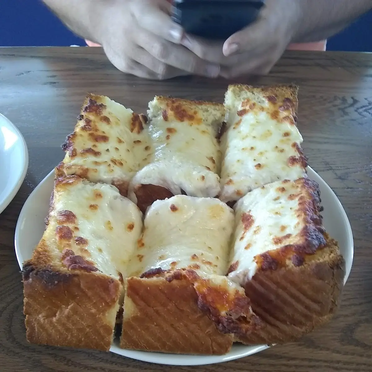 Garlic Cheese Bread