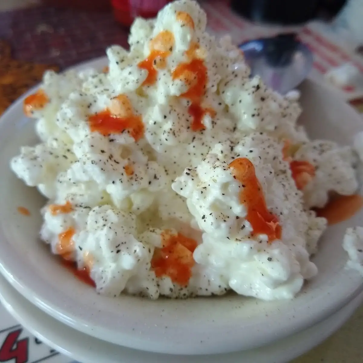 Cottage Cheese with Hot Sauce