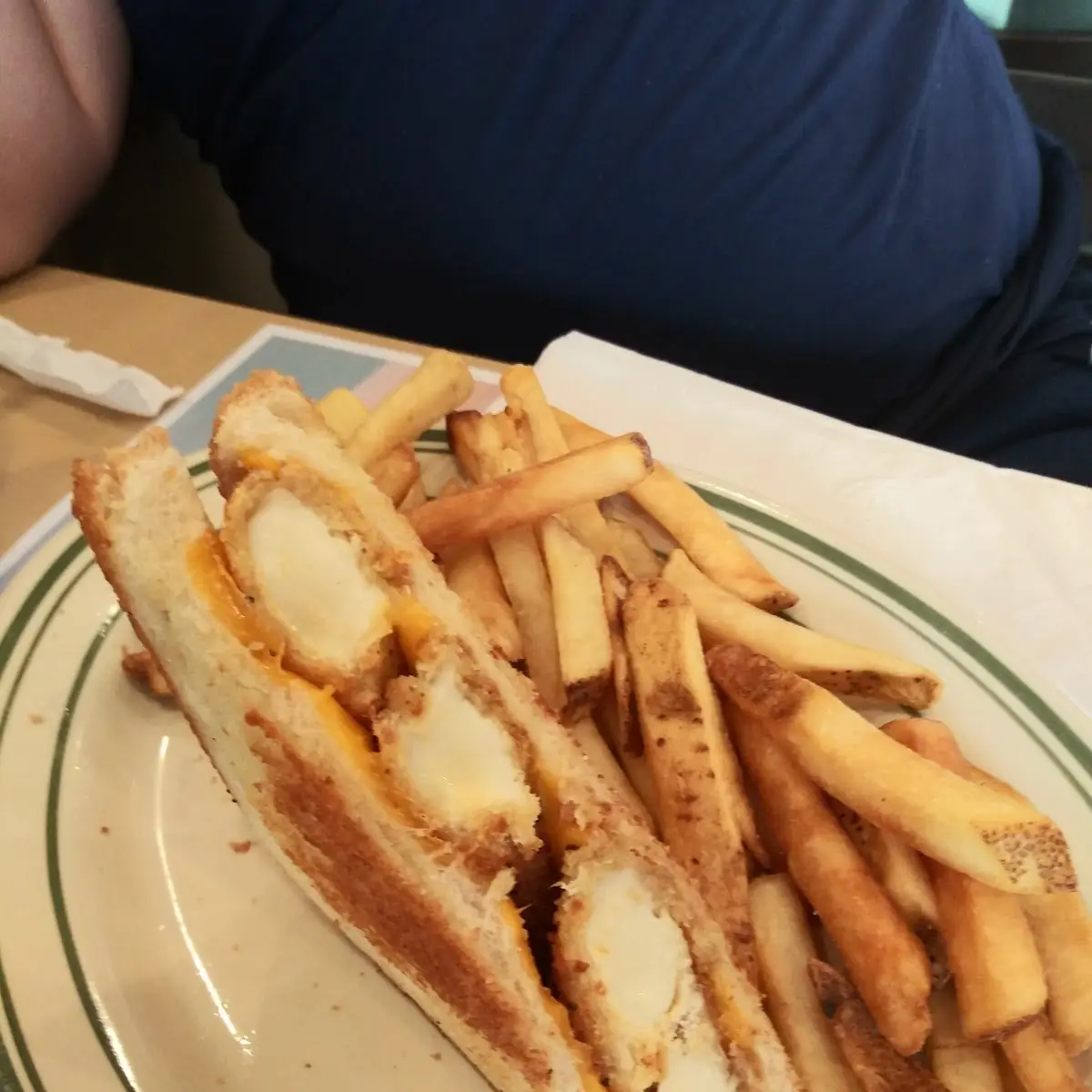 GRILLED CHEESE SANDWICH