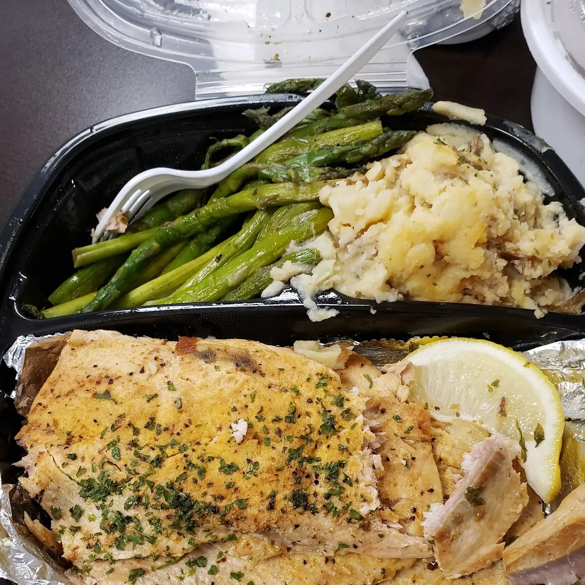 Grilled Salmon Dinner