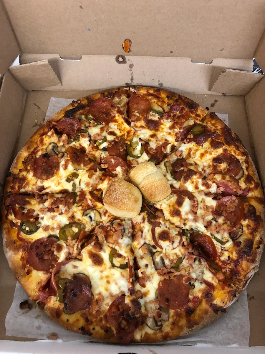 Highlights, Oscar’s Pizzeria