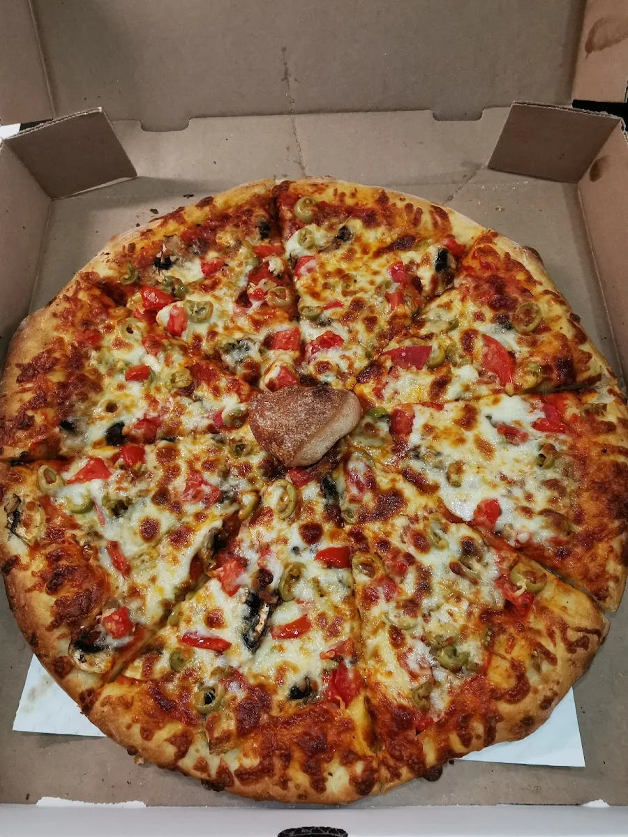 Highlights, Oscar’s Pizzeria