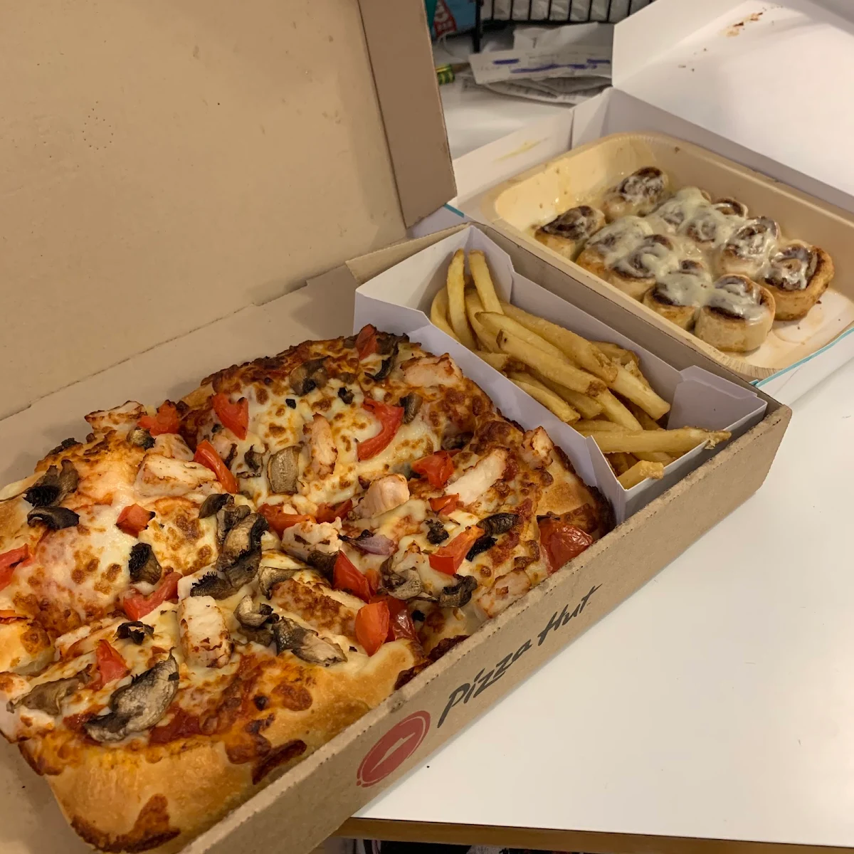 Personal Pizza Box Fries