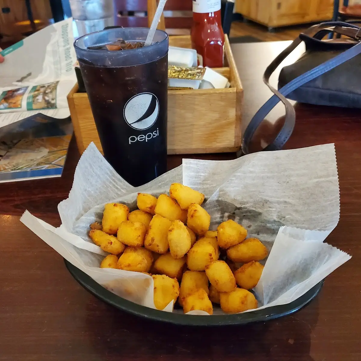 Deep Fried Cheddar Cheese Curds