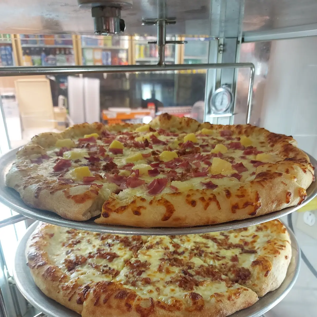 Hawaiian Ham Pizza