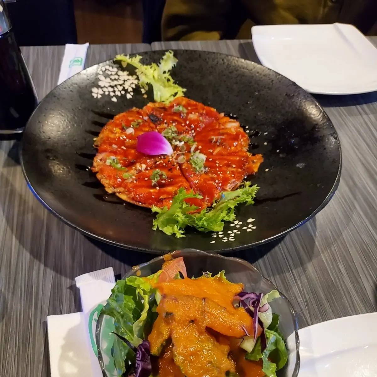 Tuna Pizza and Salad with Ginger Dressing