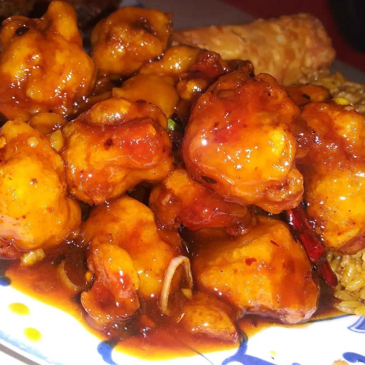 General TSO Chicken Combination Plate