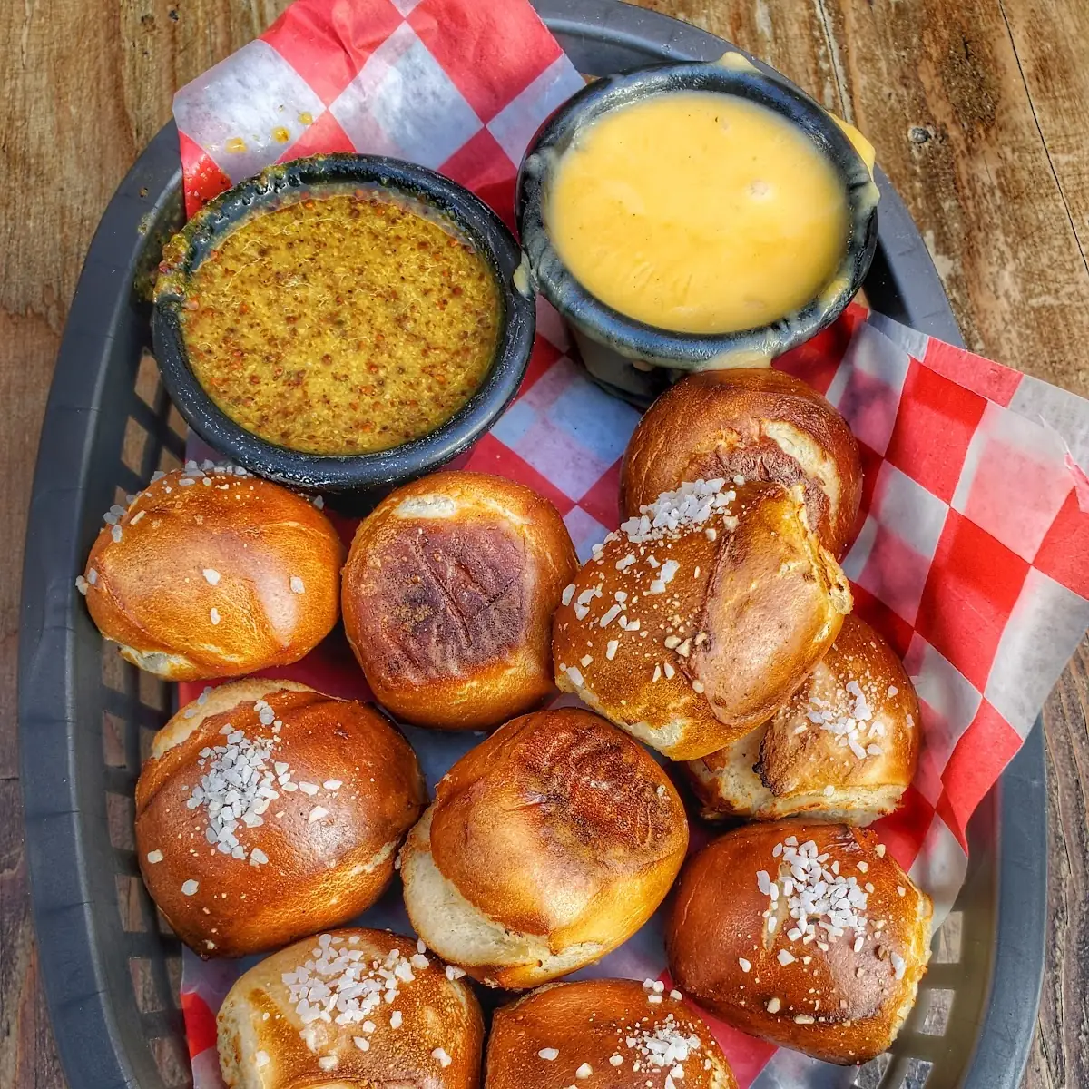 Pretzel Bites