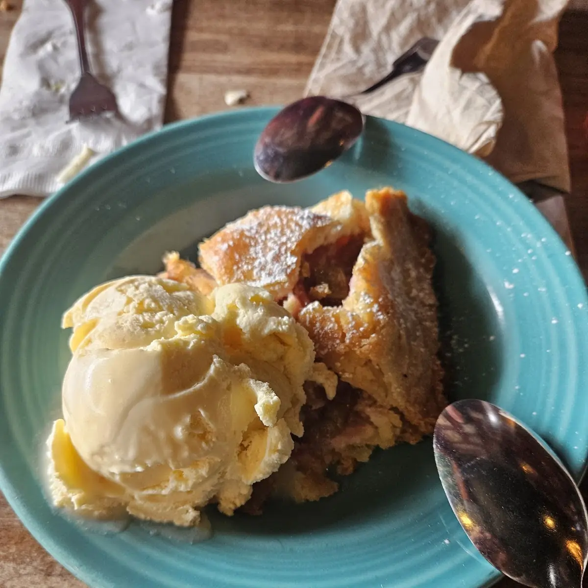 Hare & Hound Bread Pudding