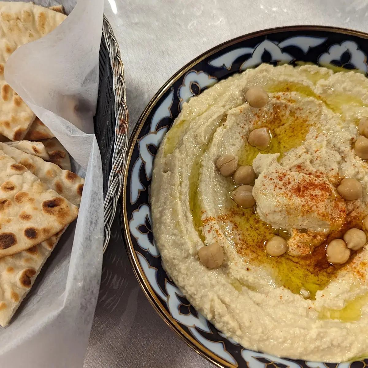 Hummus