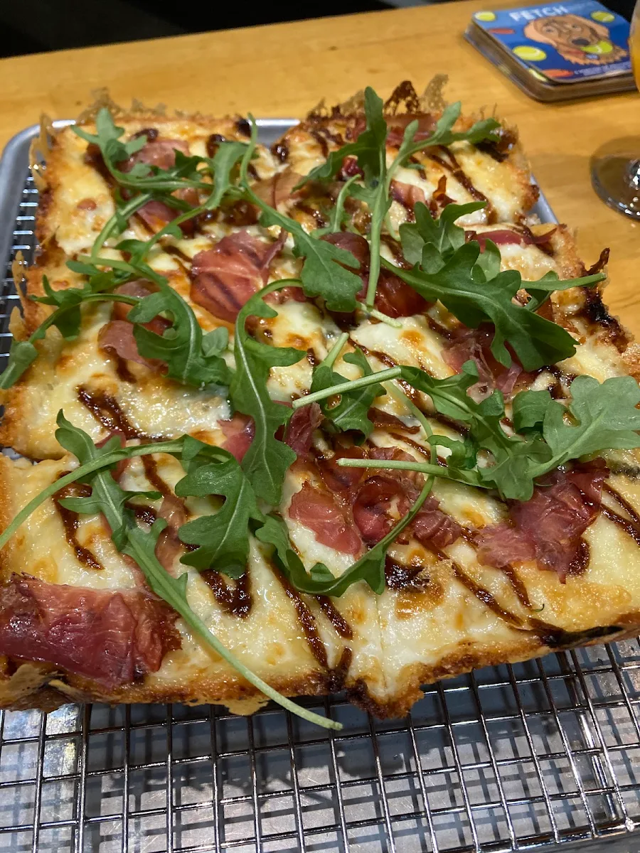 Maple Chipotle BBQ Chicken Pizza
