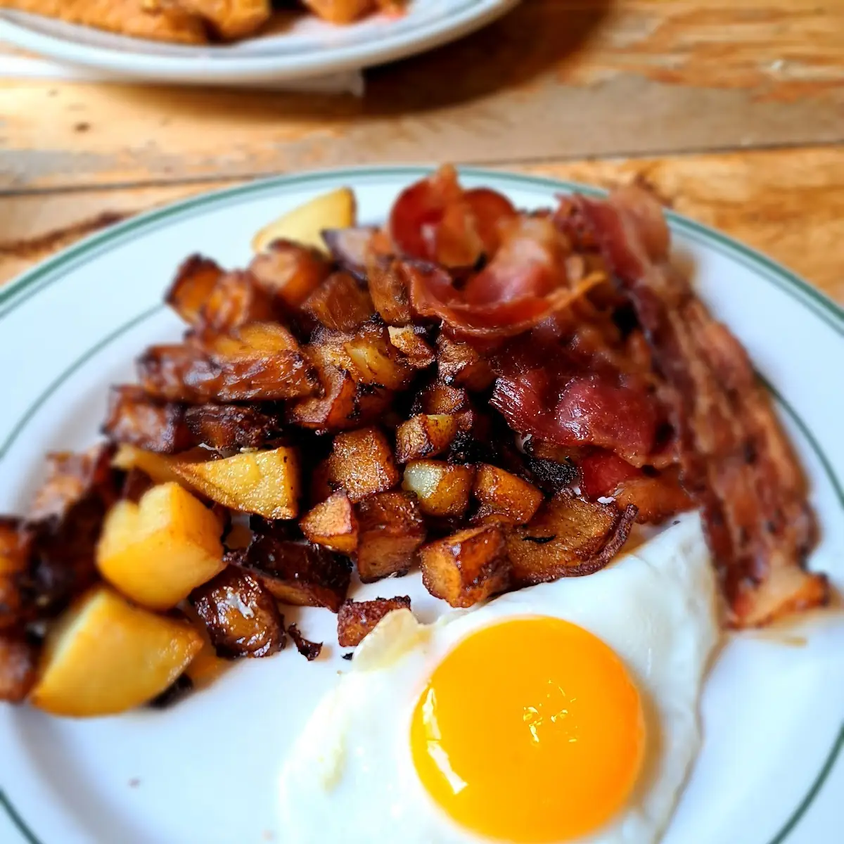 Eggs Hash Browns