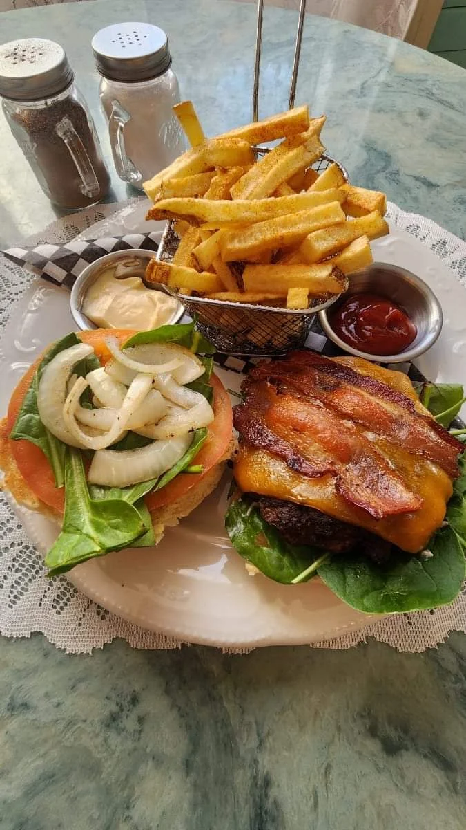 Highlights, Little Ranch Cafe