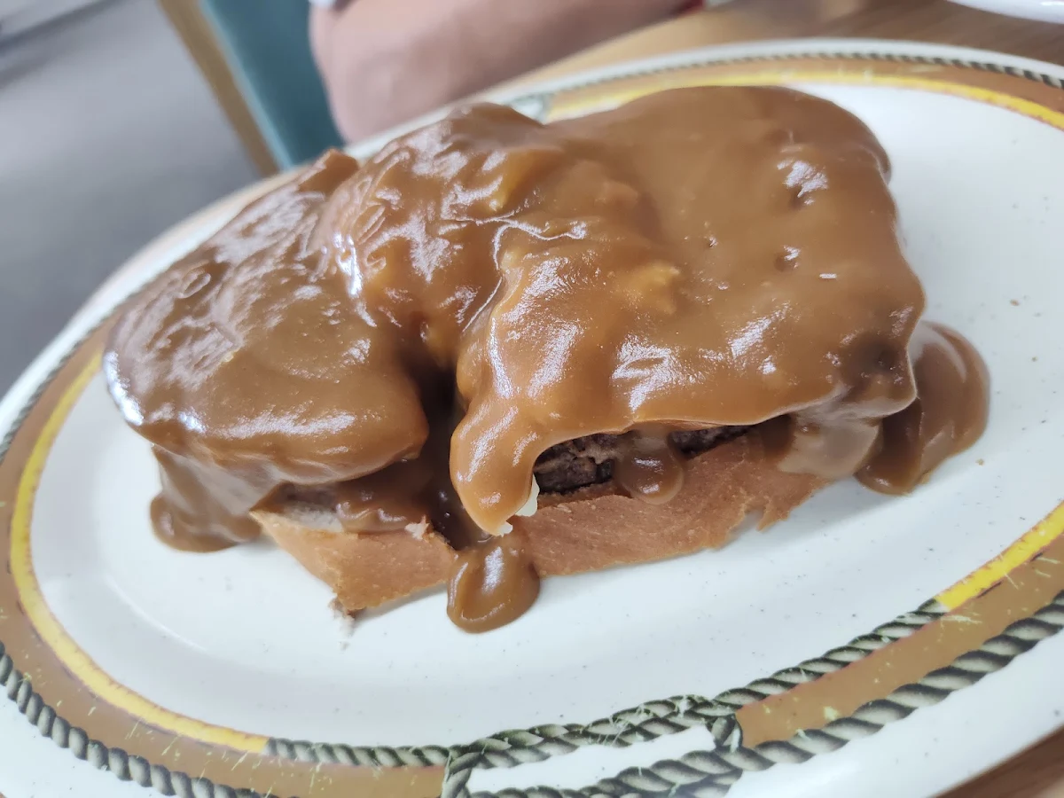 Hot Hamburger with Mashed Potatoes and Gravy