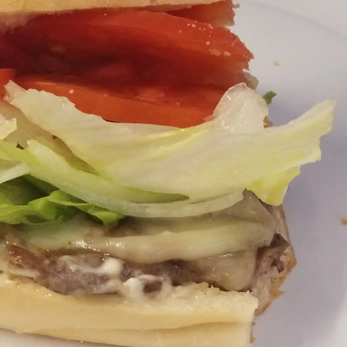 Cheese Burger, Lettuce, and Tomato