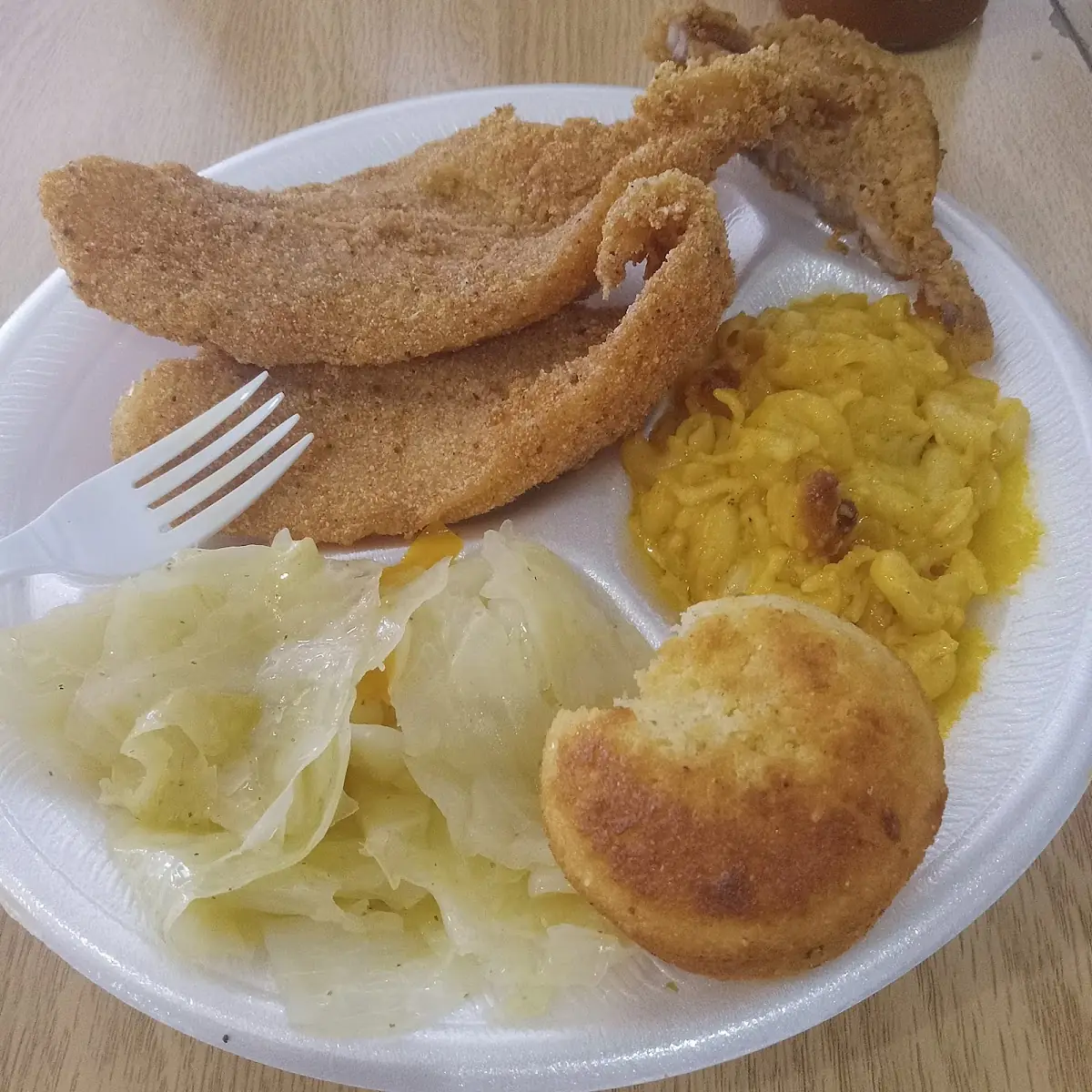 Catfish Fillet Cabbage Mac & Chesse and Cornbread Muffin