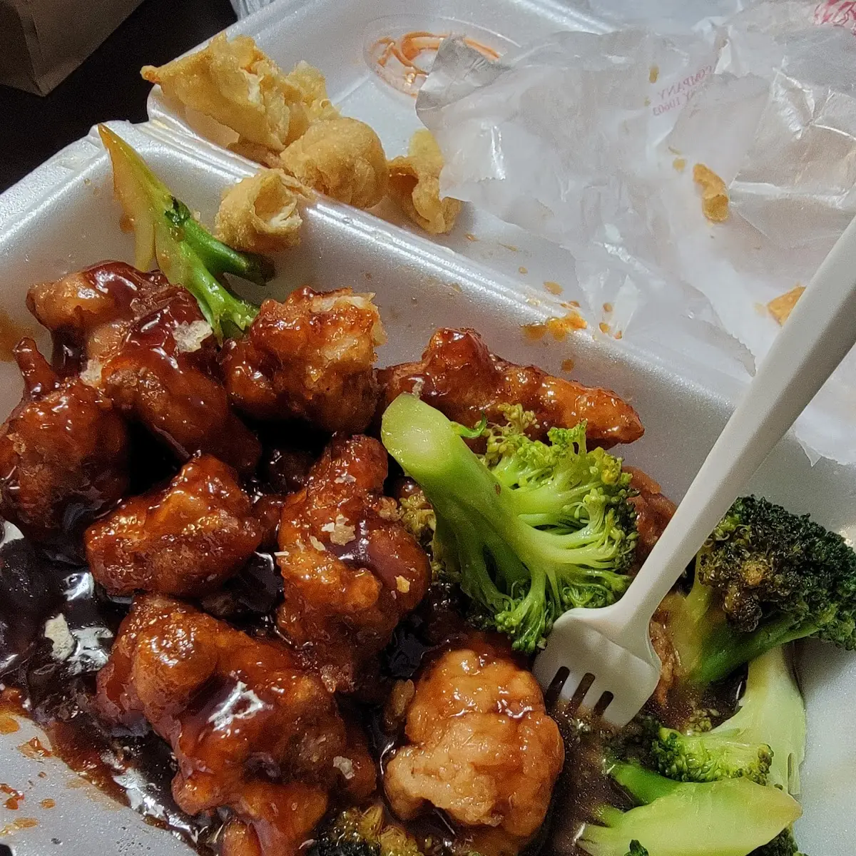 Sesame Chicken with Broccoli