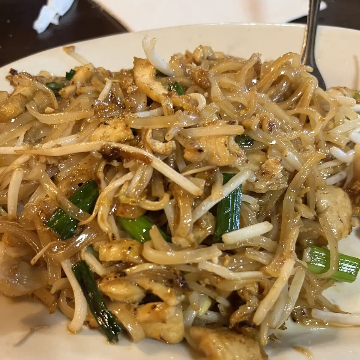 Chicken pad thai