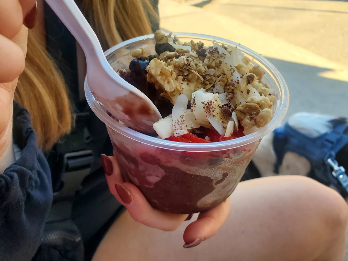Acai Bowl and Smoothie Drinks