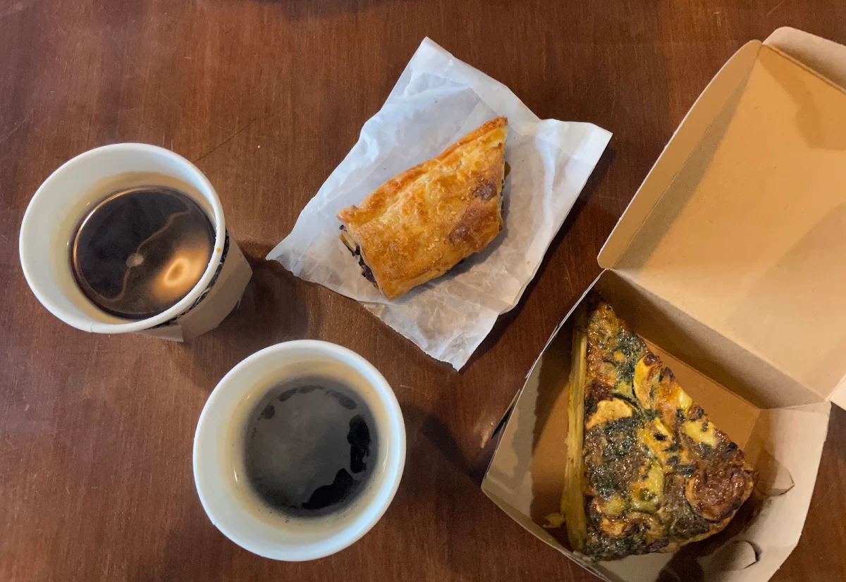 Black Walnut Breakfast, Black Walnut Bakery Cafe