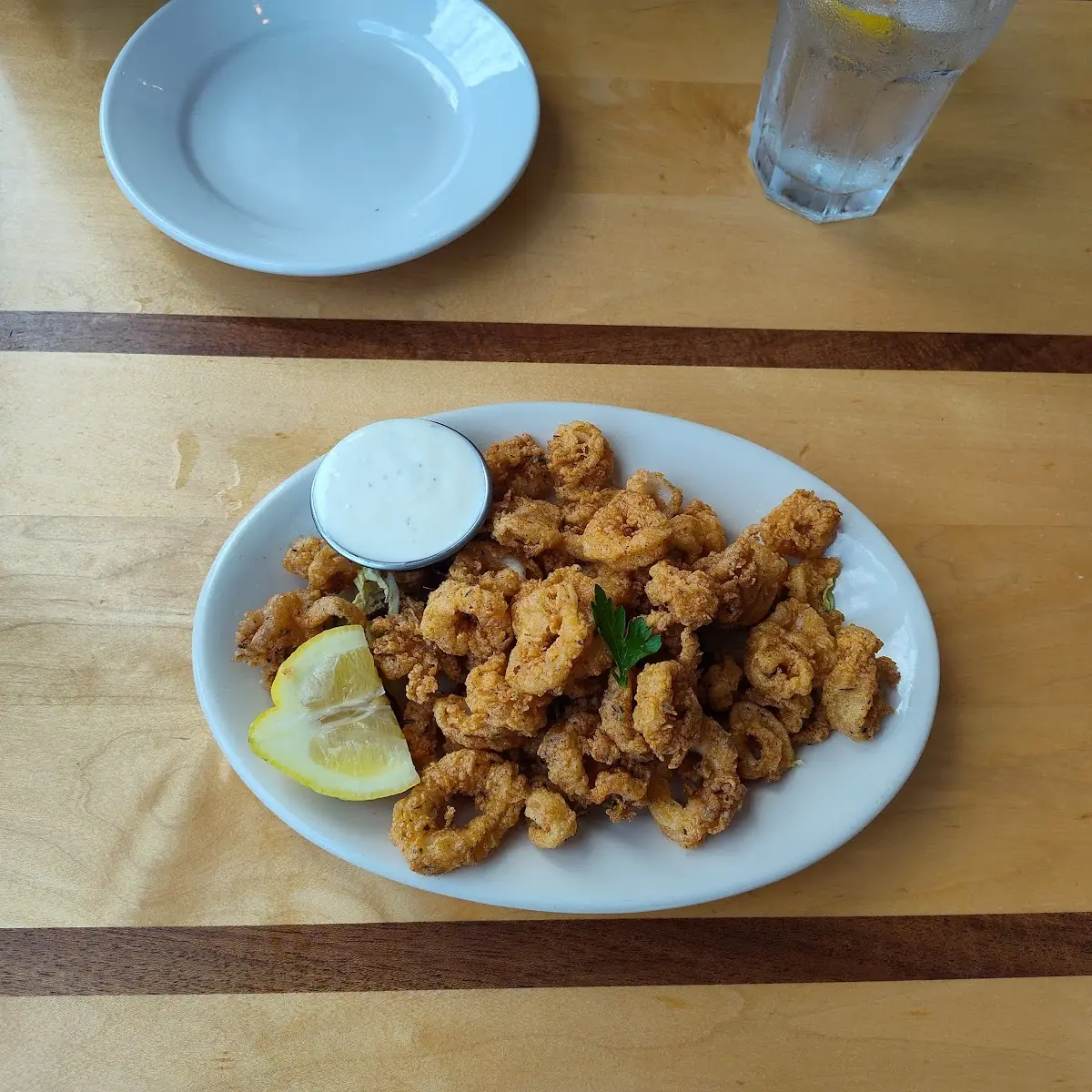 Crispy Calamari with Lemon Aioli