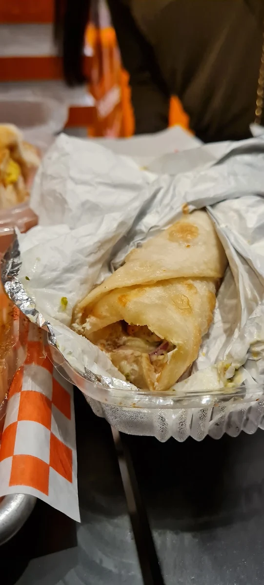 Chicken Malai Boti Roll