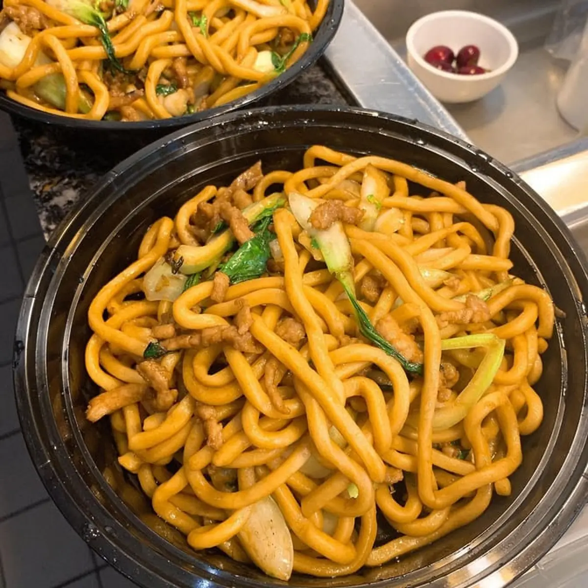 Thick Stir-Fried Noodle