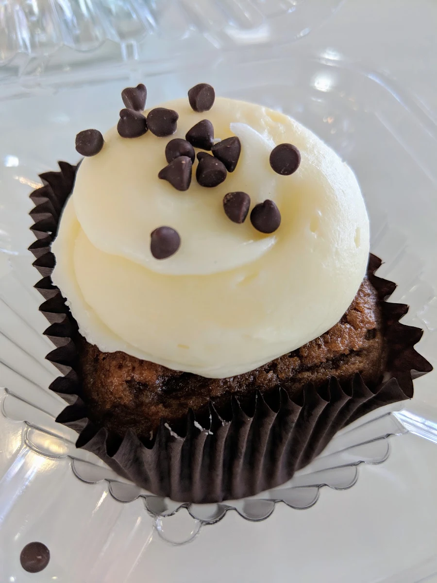 Chocolate Chip Cupcake