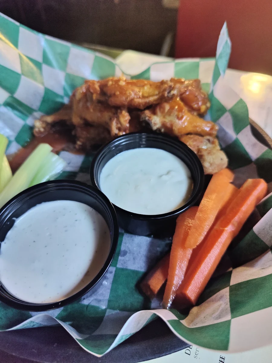 Traditional Wings Buffalo Sauce