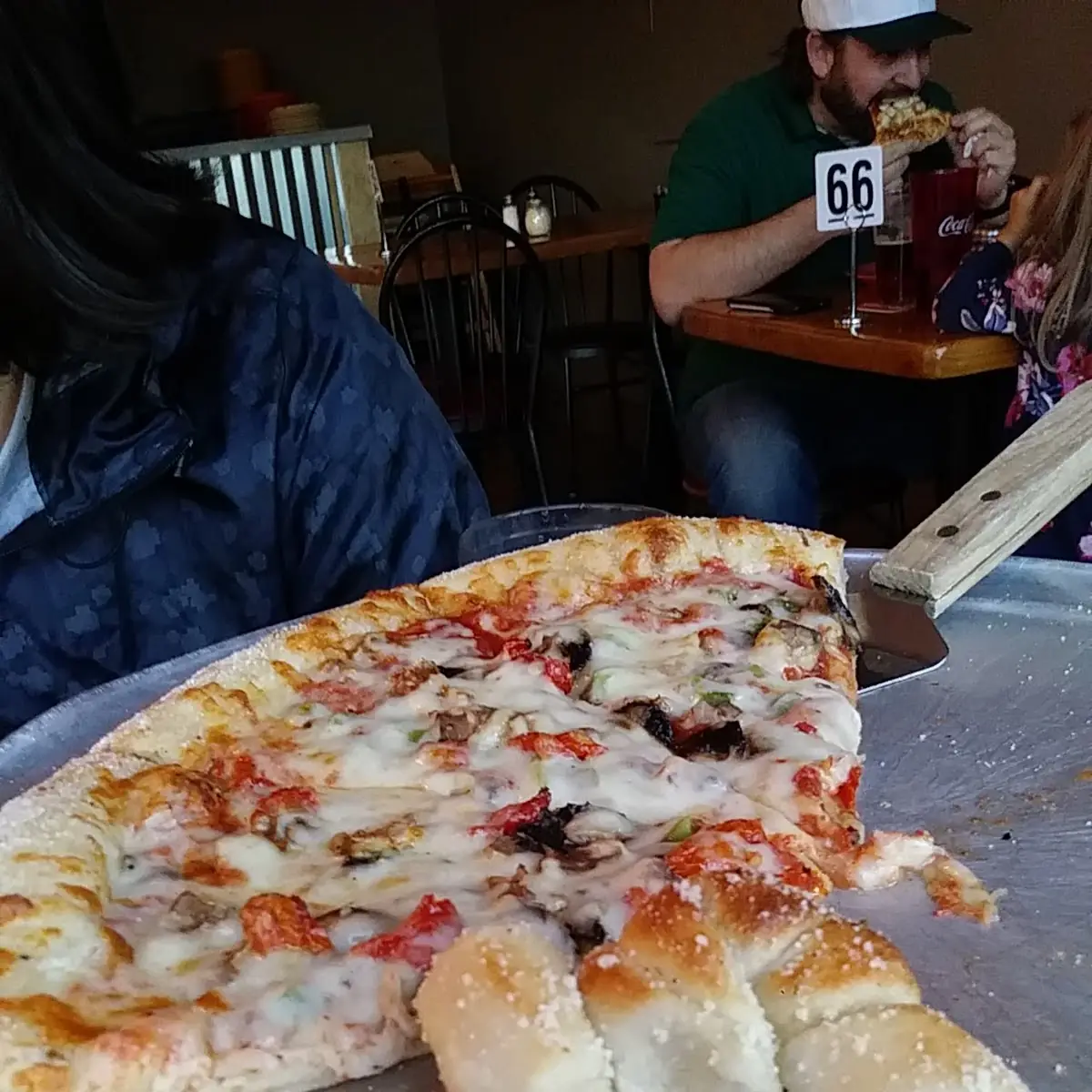 Veggie Pizza and Garlic Knots