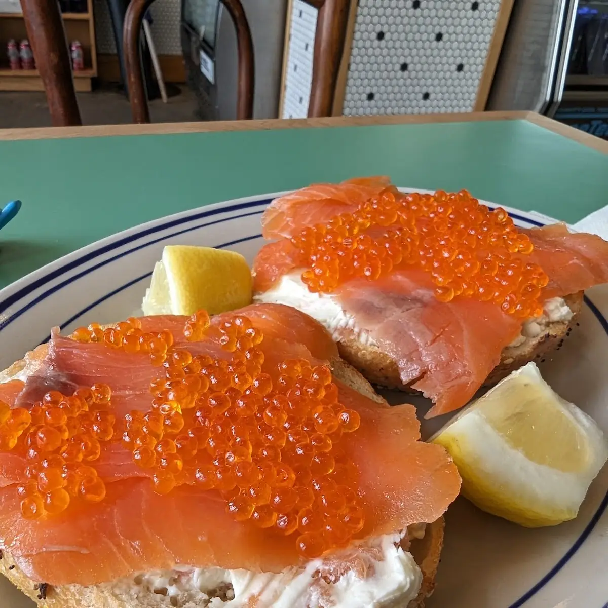 Lux Lox Bagel