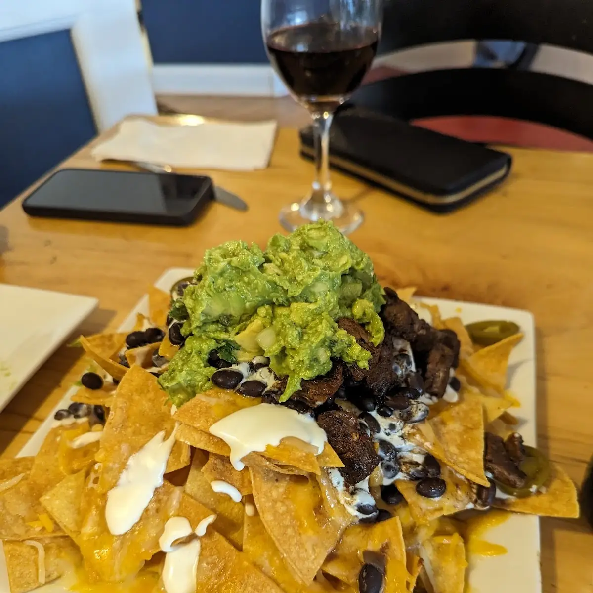 Chicken Nachos with Guacamole