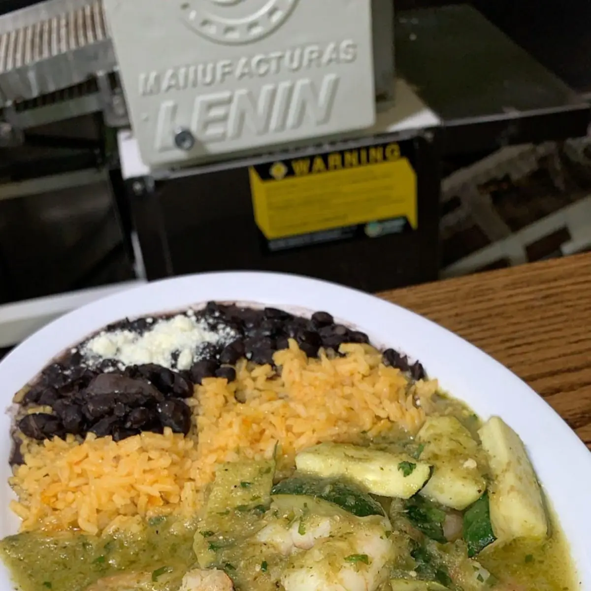 Camarón En Salsa Verde
